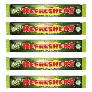 A pack of 5 sour apple chew bars, chewy retro sweets!