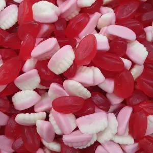 Jelly teeth and juicy lips sweets all mixed together