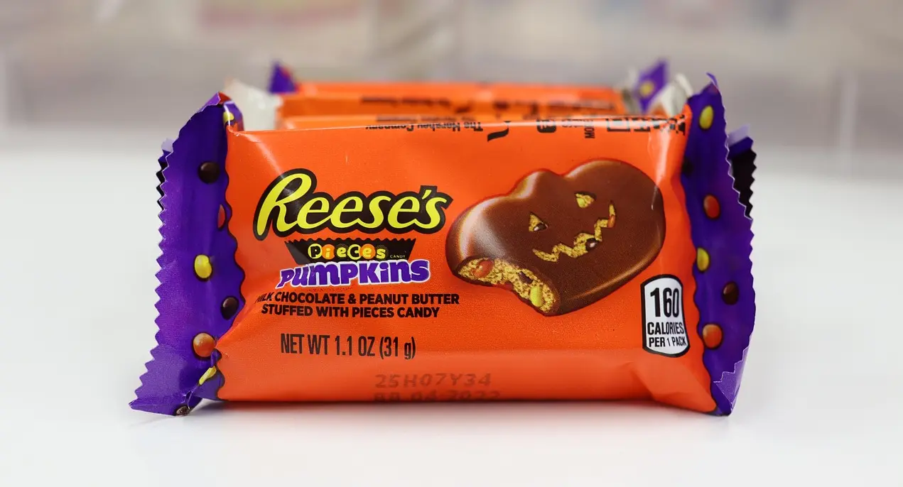 Halloween Trick or Treat Sweets | Spooky Picks for 2025 - Blogs ...