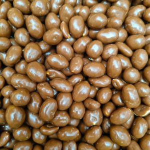Chocolate Peanuts - Roasted peanuts covered in a chocolate flavour coating