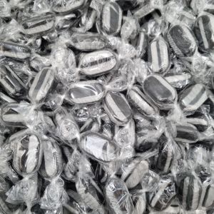 Everton Mints - traditional mint flavour boiled sweets with black and white stripes! These sweets are individually wrapped!