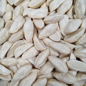 White Mice - Retro white chocolate flavour candy pieces shaped like mice.