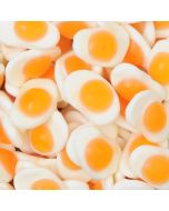 A 120g bag of fried eggs, retro gummy sweets shaped like eggs!