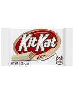 a white chocolate kit kat bar