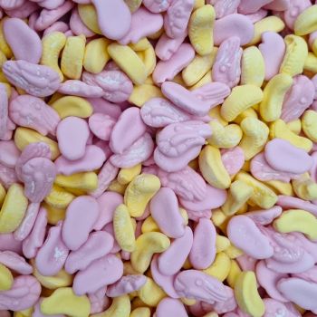 Retro Sweets - Raspberry and banana flavour foam sweets shaped like shrimps and bananas