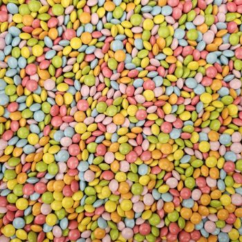 Retro Sweets - Mini chocolate beans, milk chocolate in colourful candy shells