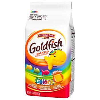 American Sweets - Goldfish crackers in a cheesy cheddar colours flavour!
