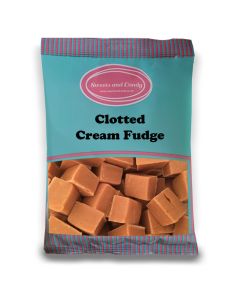 Pick and Mix Sweets - 1kg Bulk bag of Clotted Cream Fudge, traditional cubes of fudge made with clotted cream