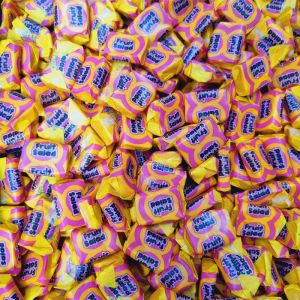 Barratts Fruit Salad Chews - Retro pineapple and raspberry flavour chewy sweets